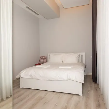 Mdern And Spacious A * Istanbul