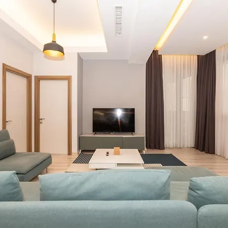 Mdern And Spacious A Apartment *