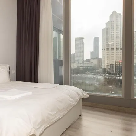 Apartment Mdern And Spacious A *